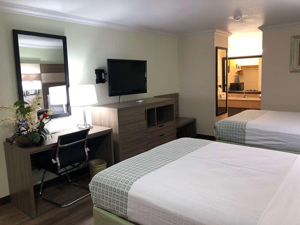 Americas Best Value Inn Columbus Quarto foto