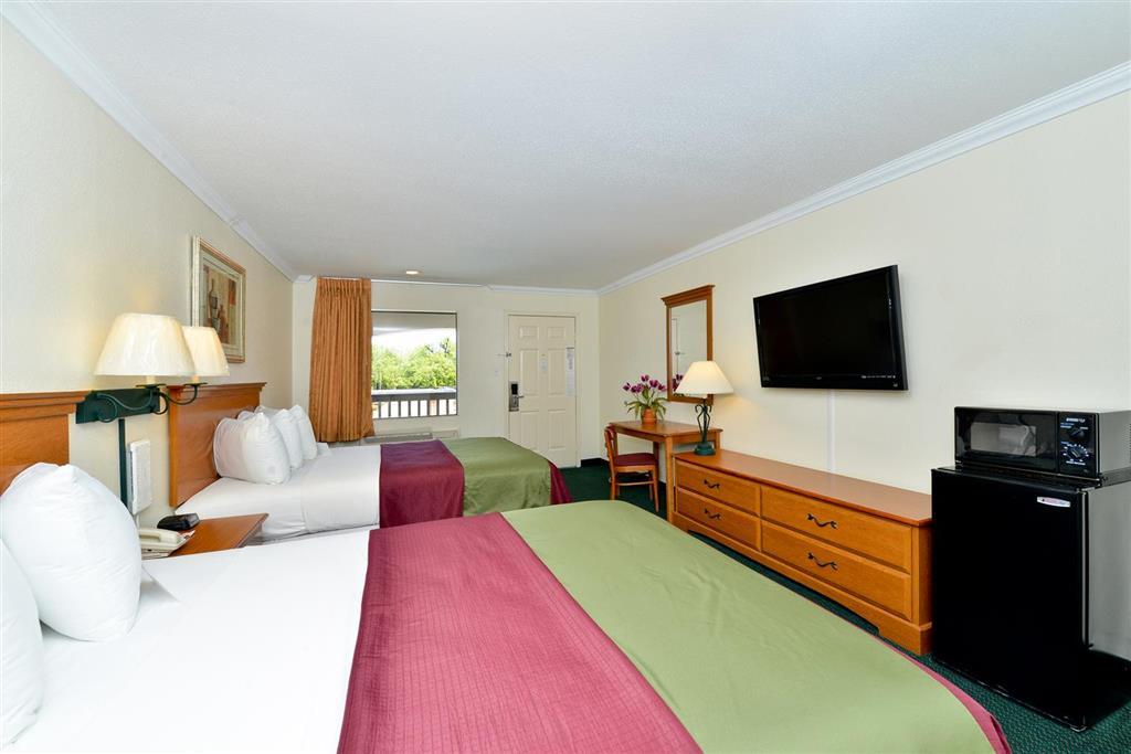 Americas Best Value Inn Columbus Quarto foto